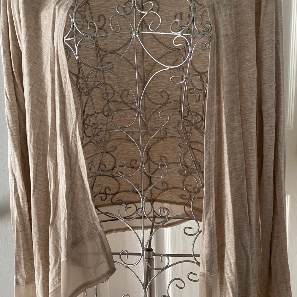 New Verve Blue taupe wrap